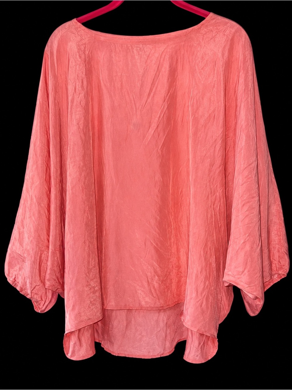 NWT Coral Size Large Bat Wing Silky Rayon / Polyester Women”s Blouse